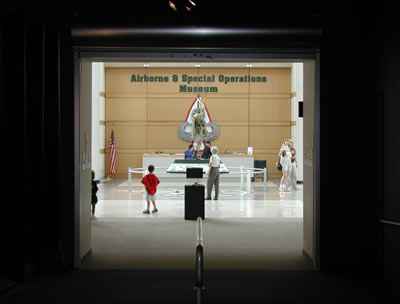 ../images/10_airborne_inside.jpg