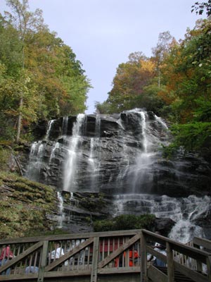 ../images/21_amicalola_bridge.jpg