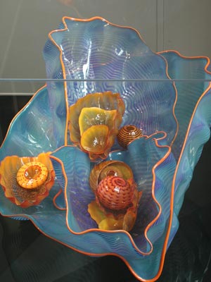 ../images/19_chiluly_glass.jpg