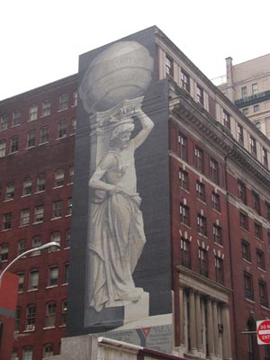 ../images/25_buildingmural.jpg