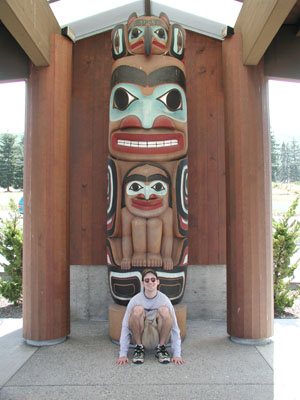 ../images/11_tiki_eric.jpg