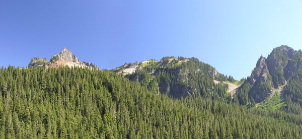 ../images/36_mountain_pan.jpg