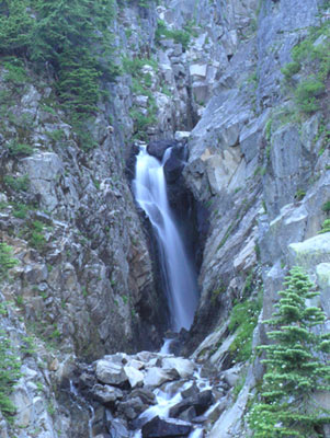 ../images/47_edith_gorge.jpg