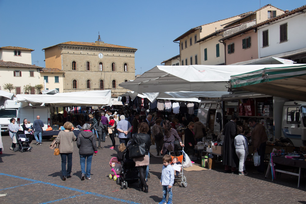 Saturday Market - Greve in Chianti