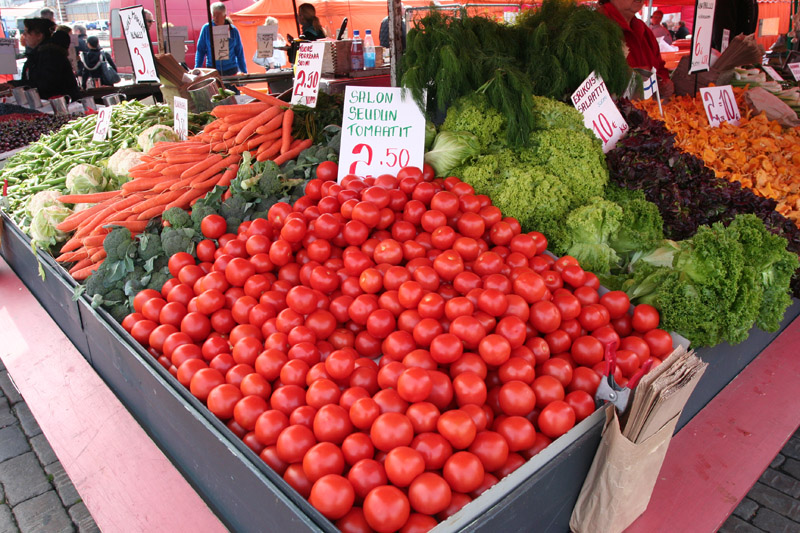 market tomatoes