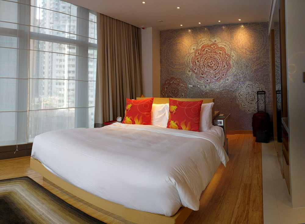 our charming room @ Hotel Indigo Hong Kong Island