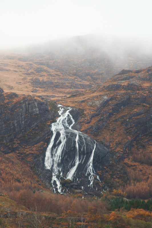 Gleninchaquin Falls