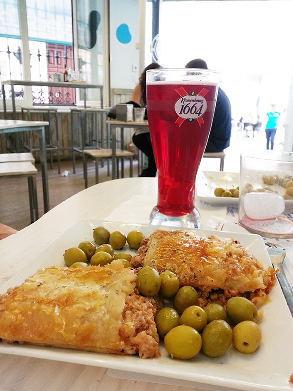 mmmm tapas and a tinto verano