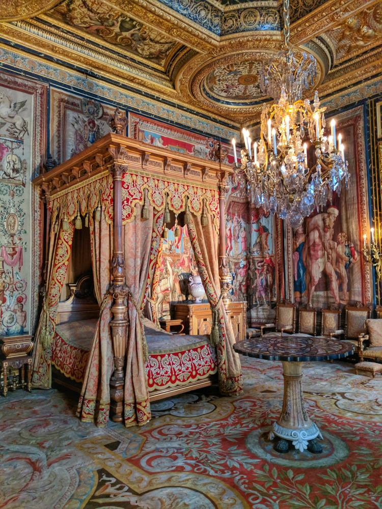 Bedchamber for Anne of Austria @ Château de Fontainebleau
