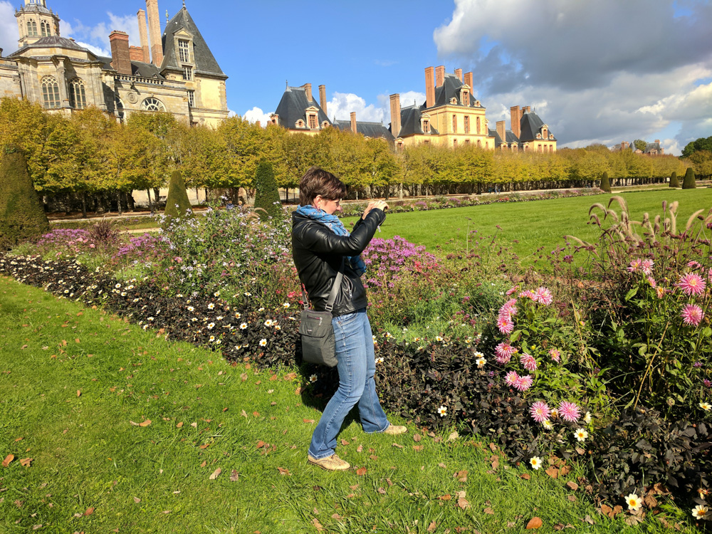 taking photos of the gardens