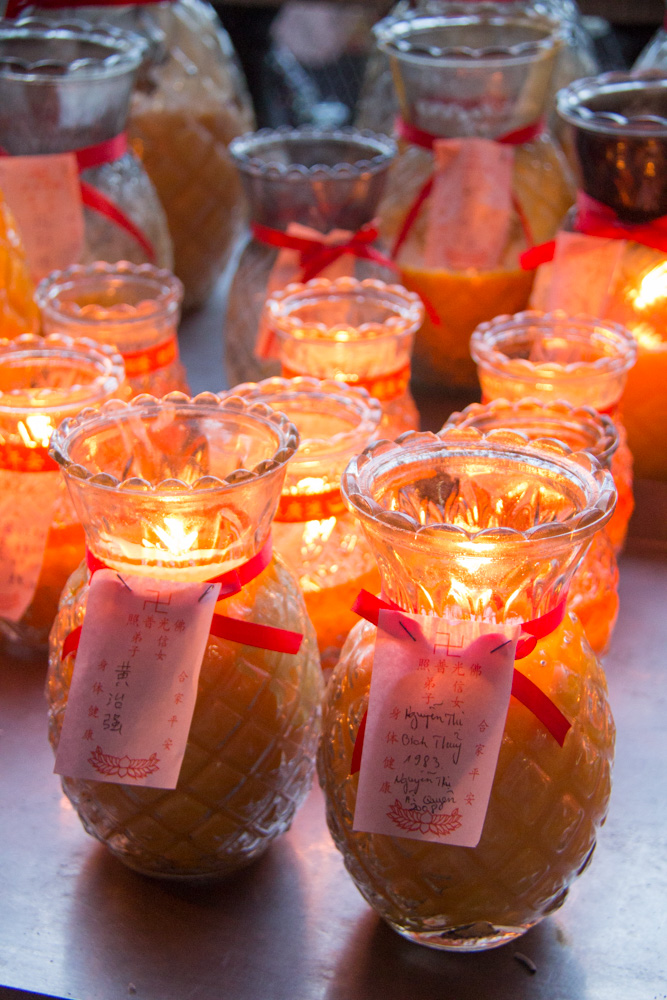 candles @ Kek Lok Si Temple
