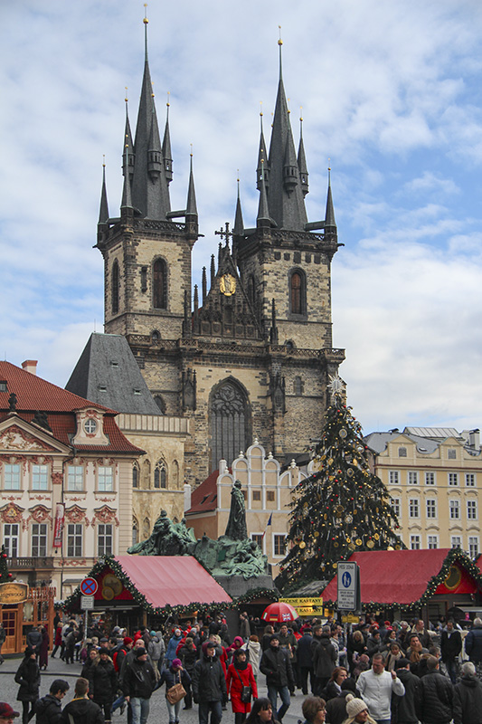 Church of Our Lady before Týn and Christmas market