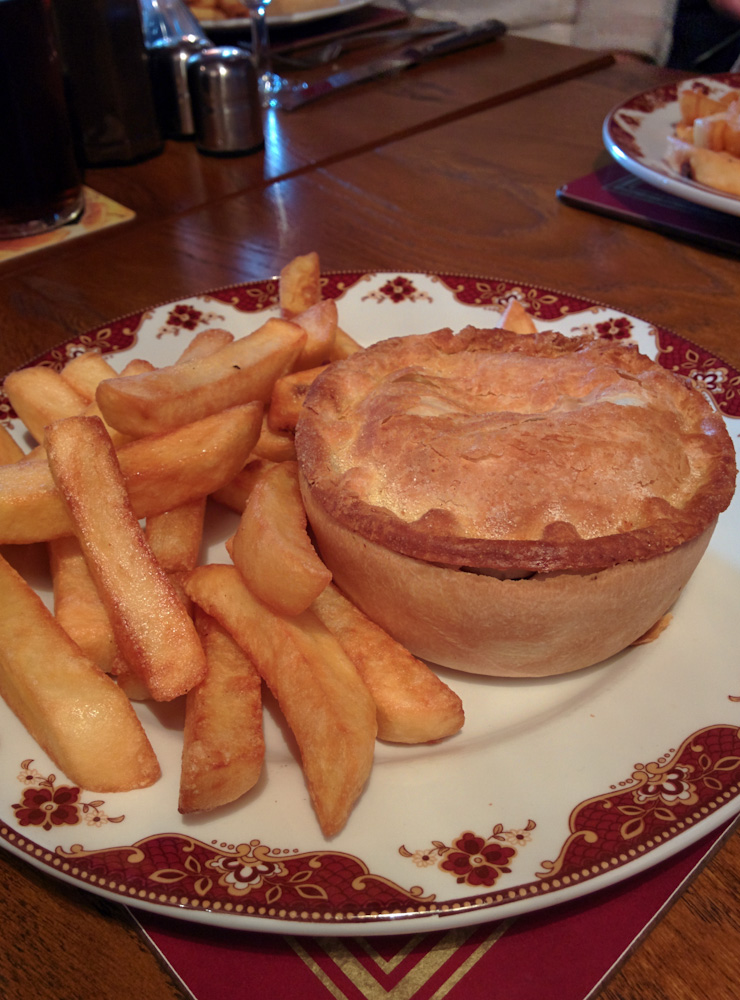 blue cheese and steak pie @ Craig Bar