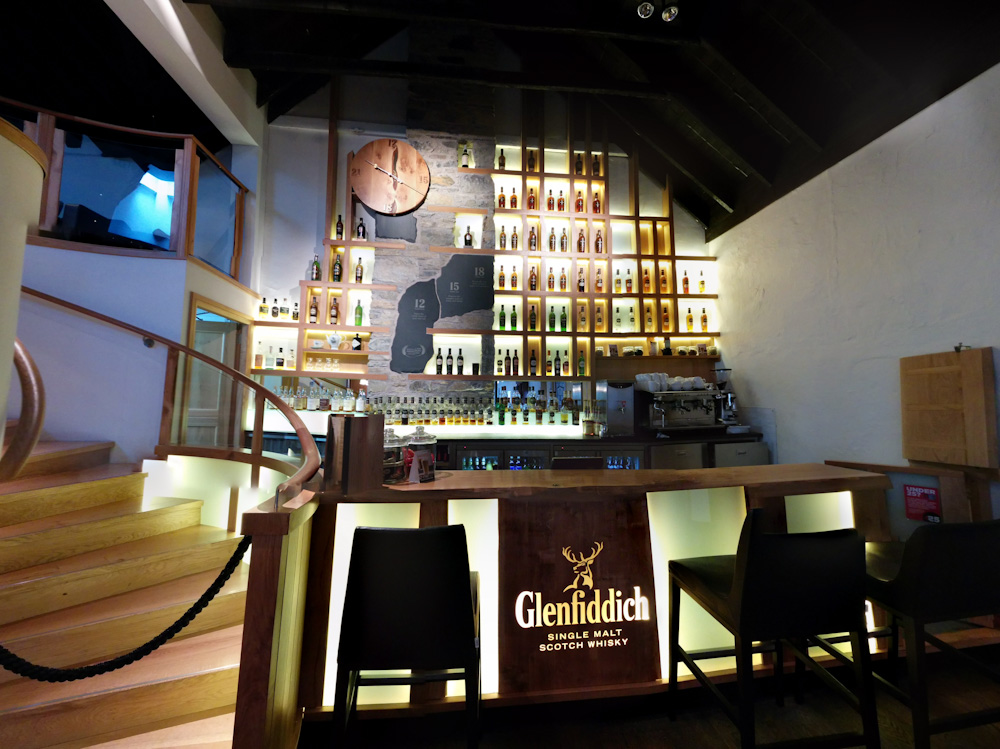 Glenfiddich bar