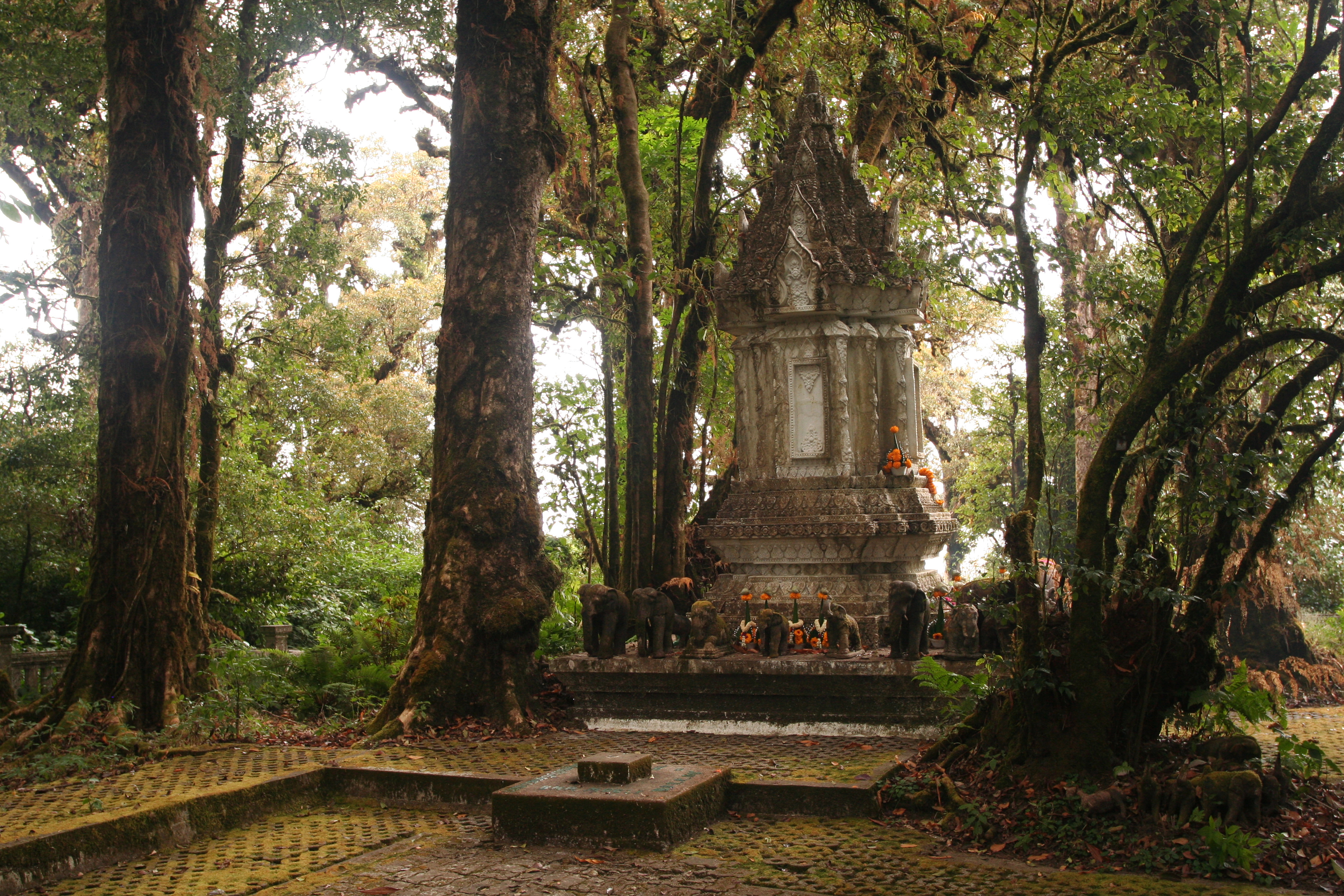 Shrine @ Doi Inthanon peak