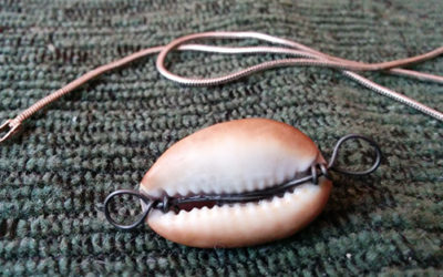 Memory Monday: making a shell pendant