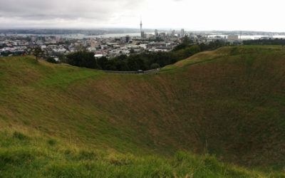 Auckland: viewpoints (Mt Eden and Mt Victoria)