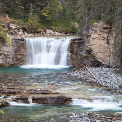 Canadian Rockies: Johnston Canyon, Lake Minnewanka + Johnson Lake