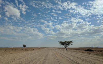 Namibia: gravel roads in the desert