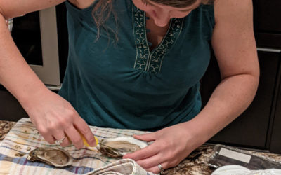 Week in Florida: Oyster shucking