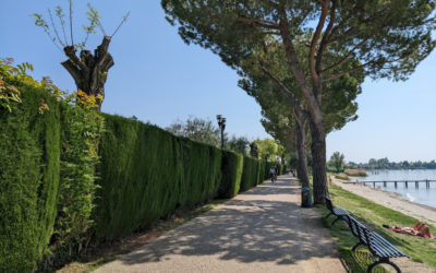 Italy 2023: lakeside walk to Garda